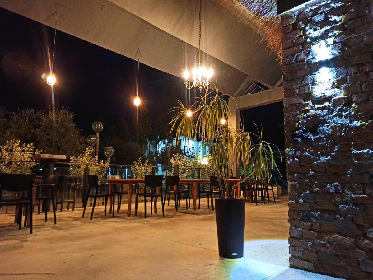 فندق Kavalona Park فلورا المظهر الخارجي الصورة